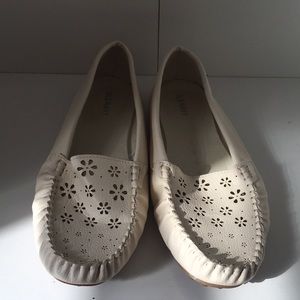 Never worn pleather moccasins w/ cut-outs